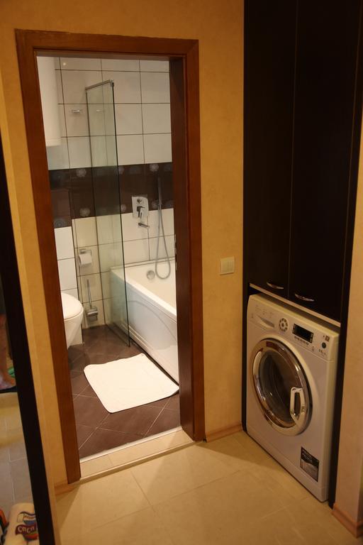 Apartment In St. Constantine And Helena Saints Constantine and Helena Habitación foto